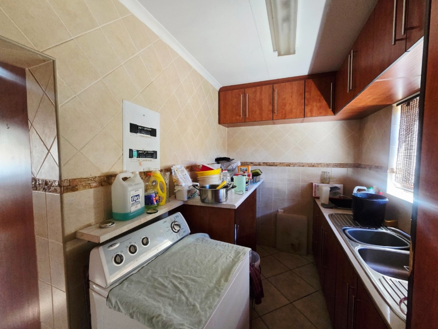 4 Bedroom Property for Sale in Dan Pienaar Free State